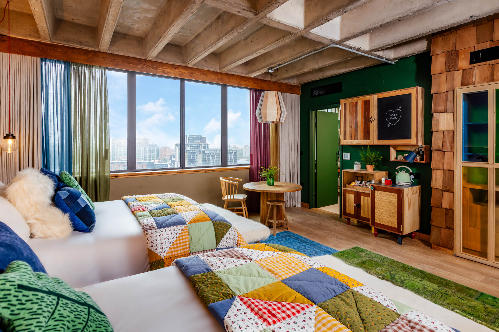 Treehouse Hotel Manchester 19 min Treehouse Hotel Manchester 19 min