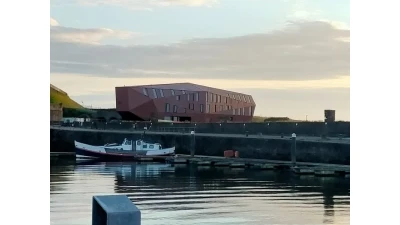exterior exterior