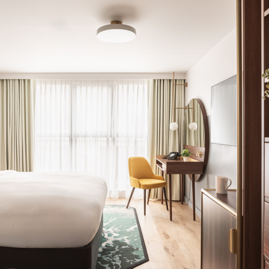 Curtis Indigo Clerkenwell 276